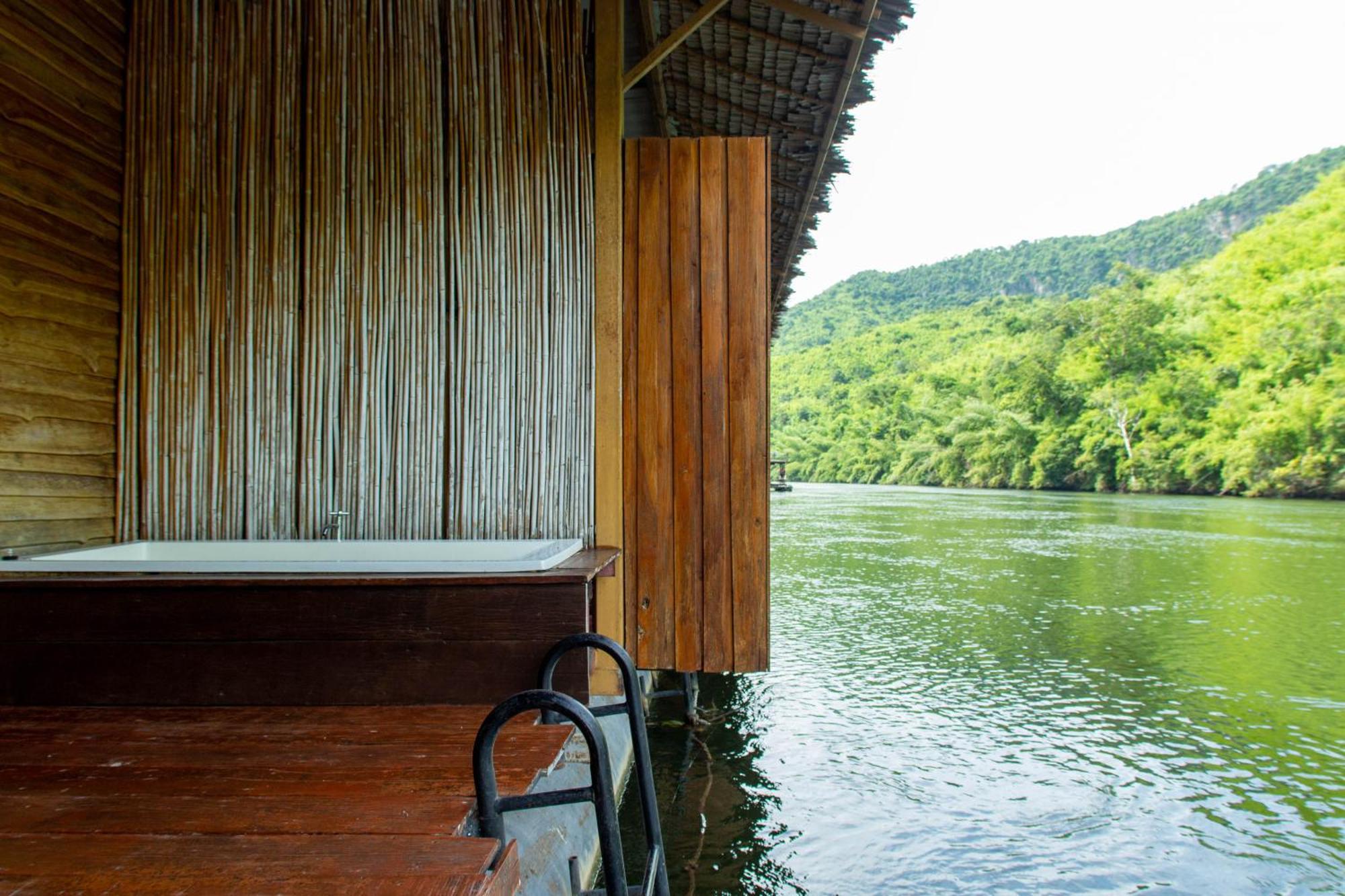 The Hub Erawan Resort Chongsadao Extérieur photo