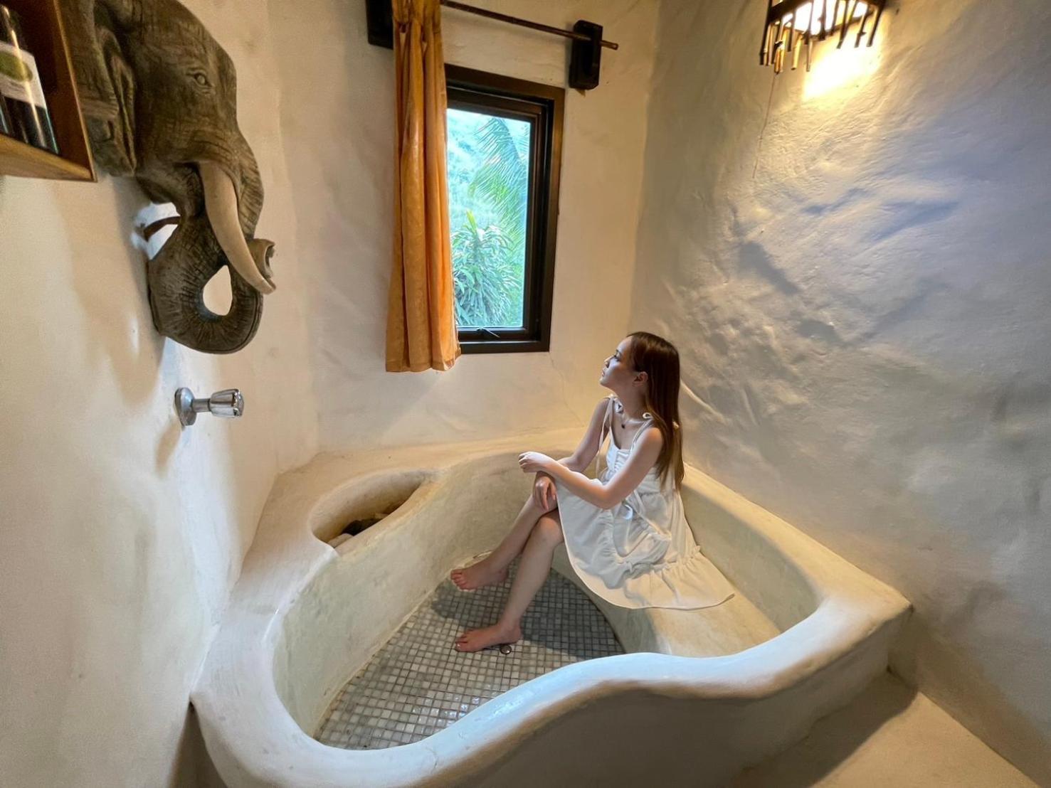 The Hub Erawan Resort Chongsadao Extérieur photo