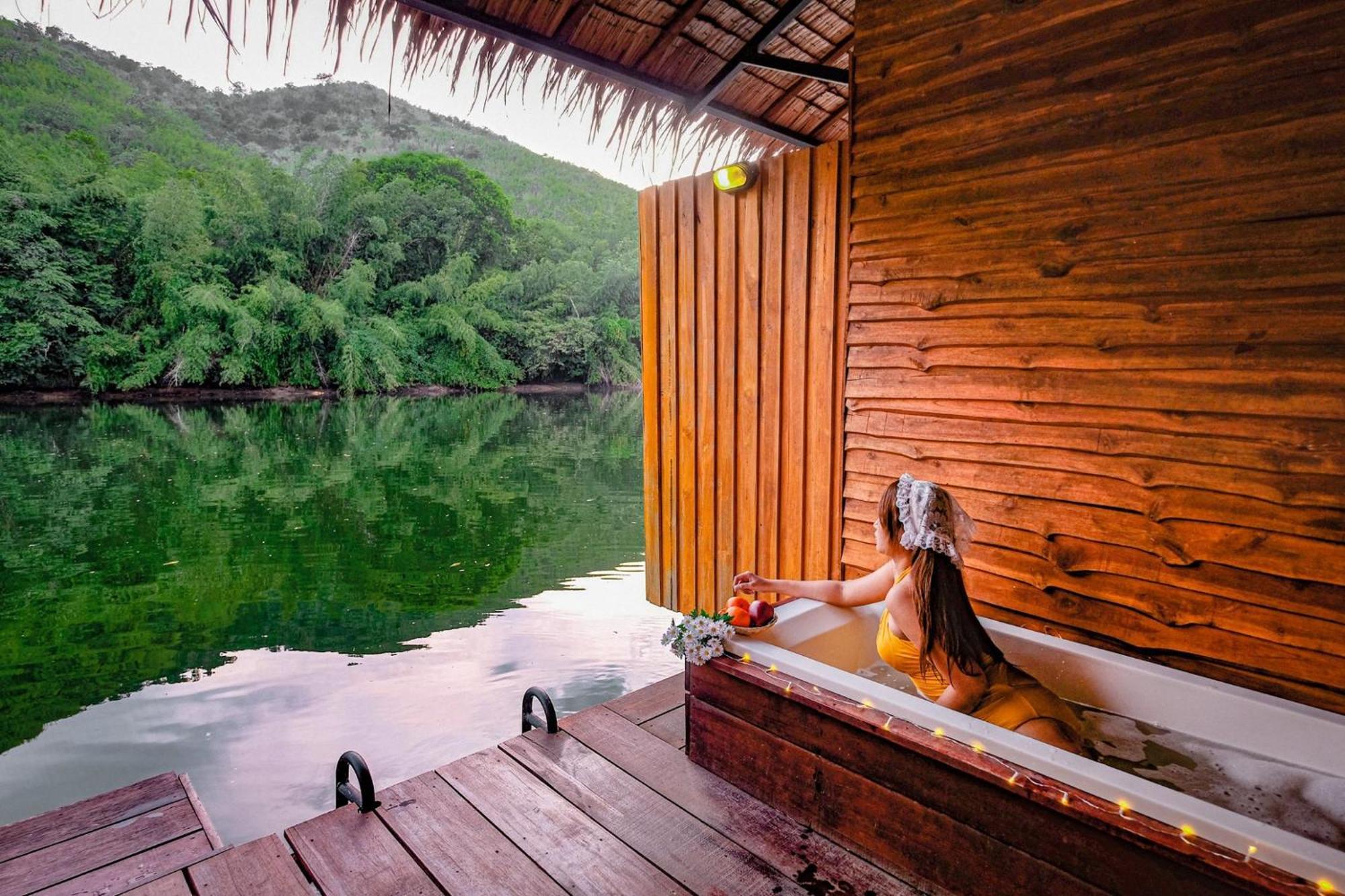 The Hub Erawan Resort Chongsadao Extérieur photo