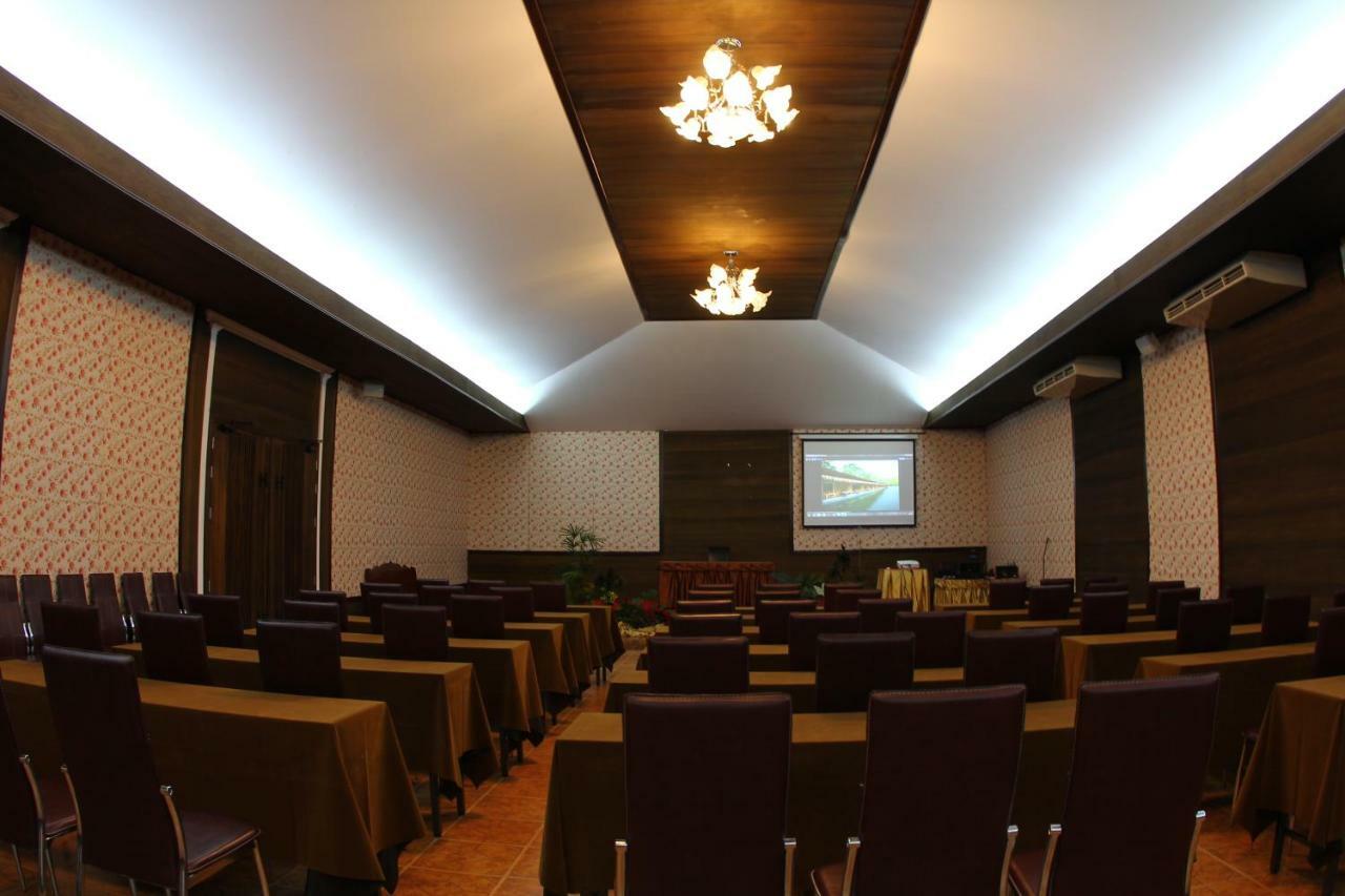 The Hub Erawan Resort Chongsadao Extérieur photo