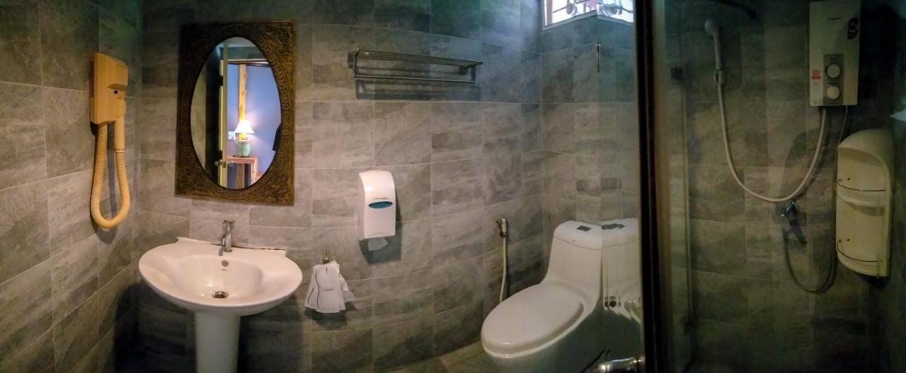The Hub Erawan Resort Chongsadao Extérieur photo